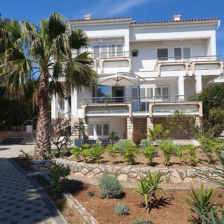 Apartmani Nada Novalja Exterior foto
